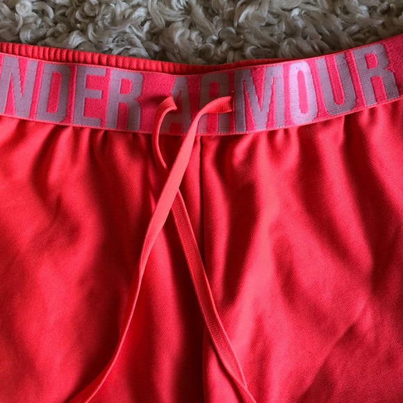 Under Armour running shorts - Picture 2 of 4